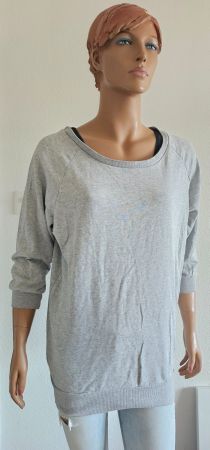Grauer Damenpullover, Frühlingskollektion, Grösse M