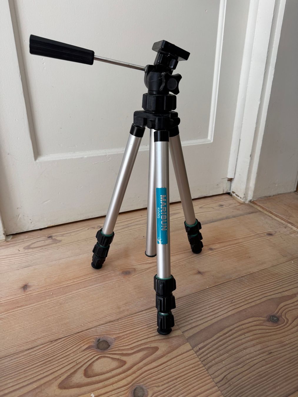Stative & Köpfe: Marisun Stativ 500g – Gebraucht aus Oberrohrdorf von ker_5h67