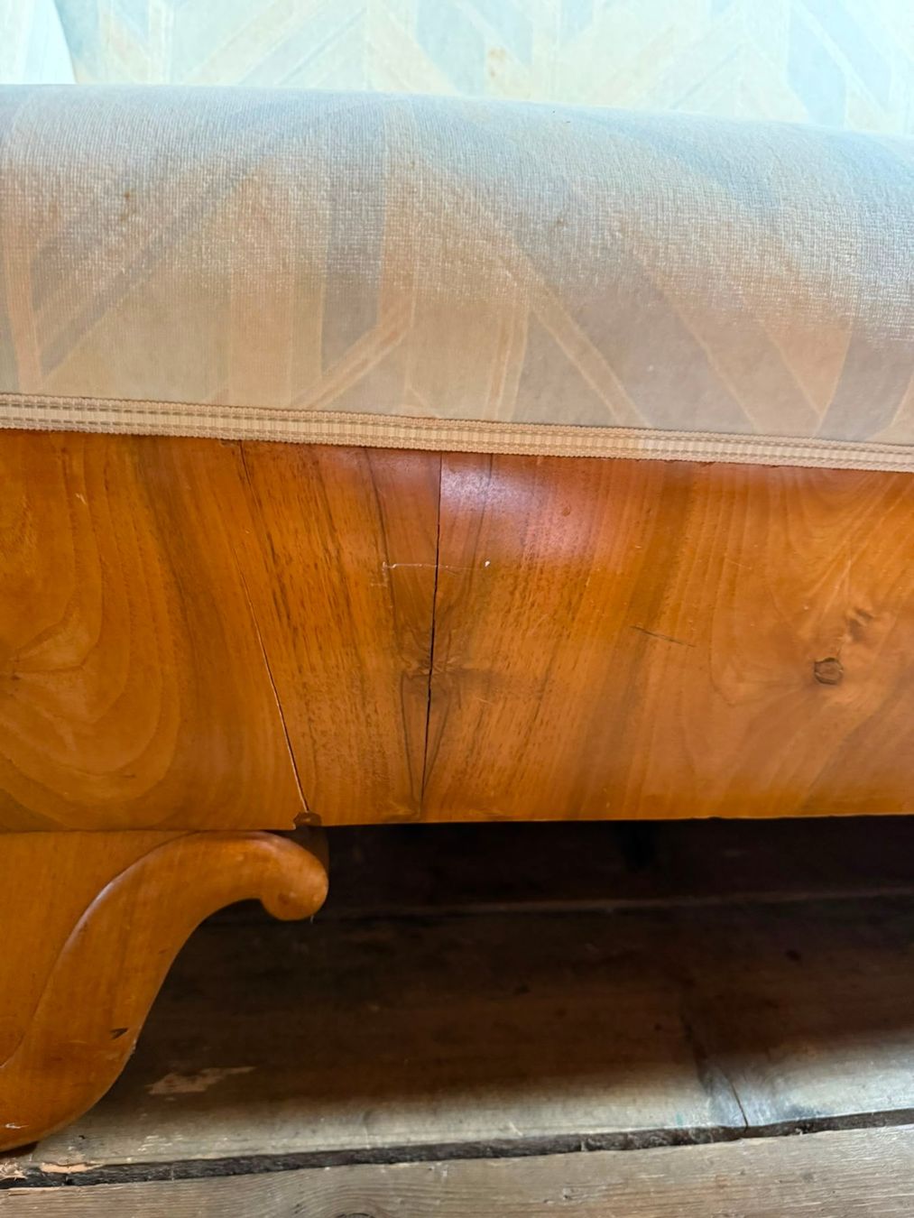 Sofas: Altes Sofa im Biedermeier-Stil – D'occasion à Bern par Samucinho 4