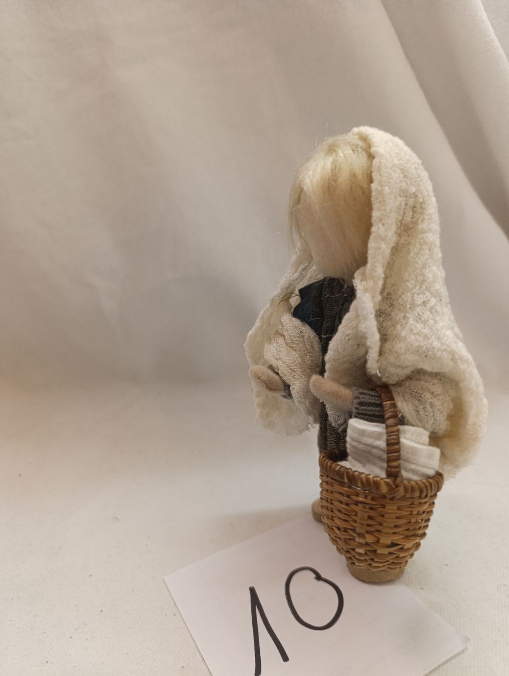 Statuette: Schwarzenberger Krippenfiguen Mädchen mit Topf – Nuovo (secondo la descrizione) da Oberarth venduto da sil_9dfs 4