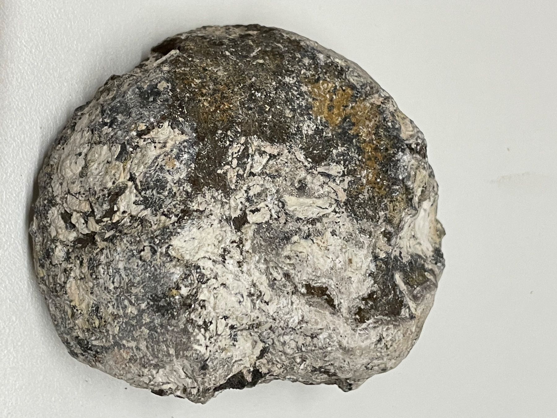 Minerali & Pietre curative: Quarz Geode dunkel – Usato da Rümlang venduto da euqinom16 3