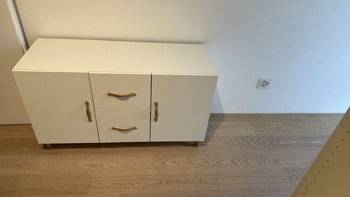 Commodes: Komode weiss – D'occasion à Weinfelden par joeydefisch 1