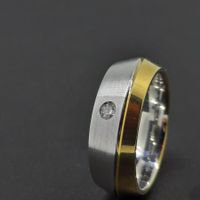 Stilvoller Diadoro Goldring mit 0.06 ct. Brillant