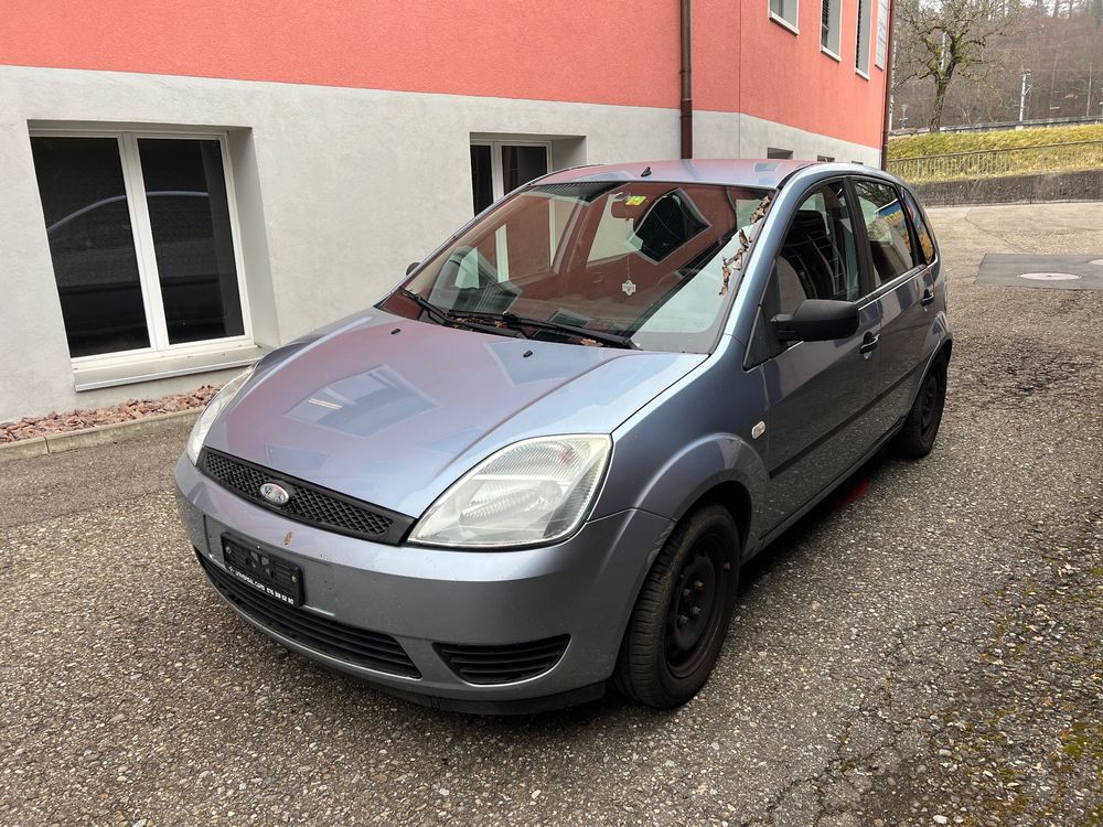 Ford Fiesta 1 4 80 Ps