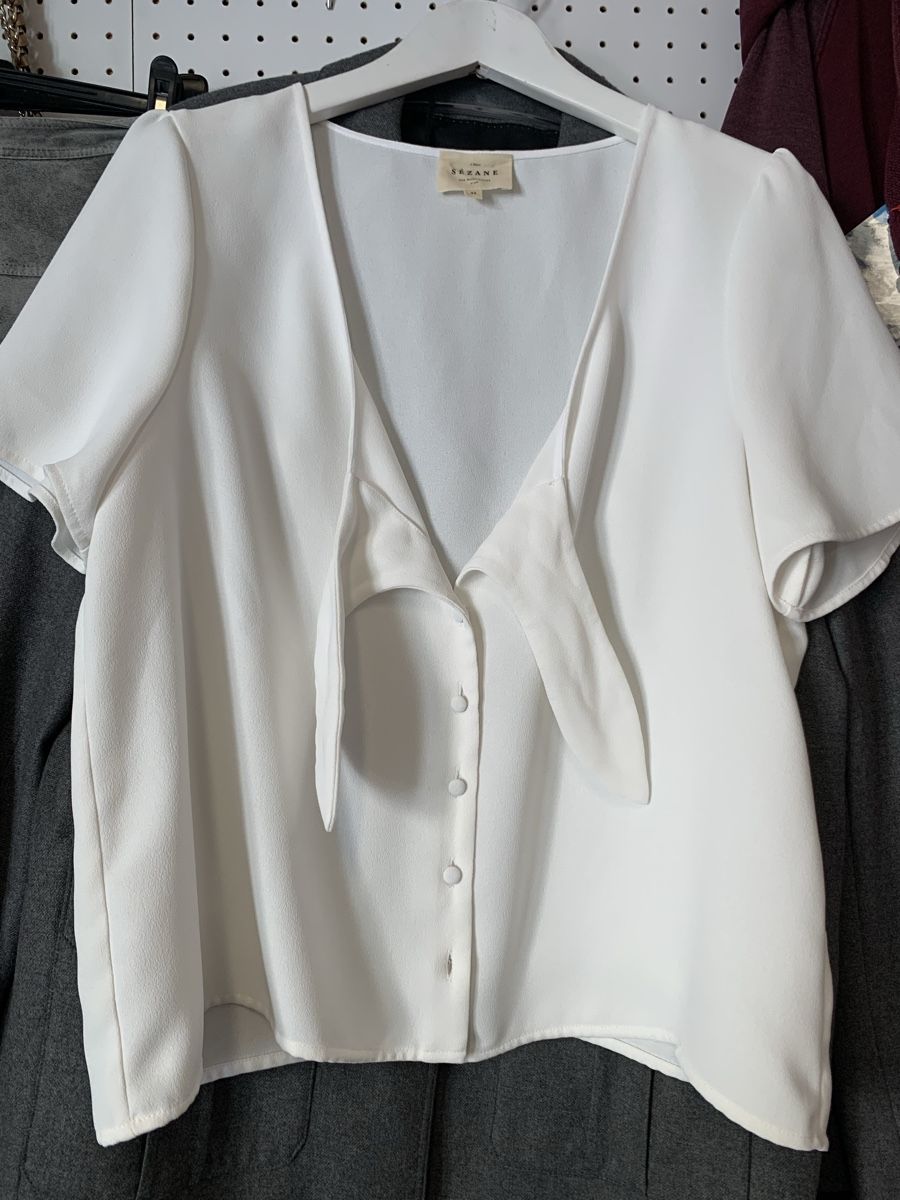 Sezane Blusen: Sezane bluse 40/42 – Gebraucht aus Unterseen von jpowers1971 4