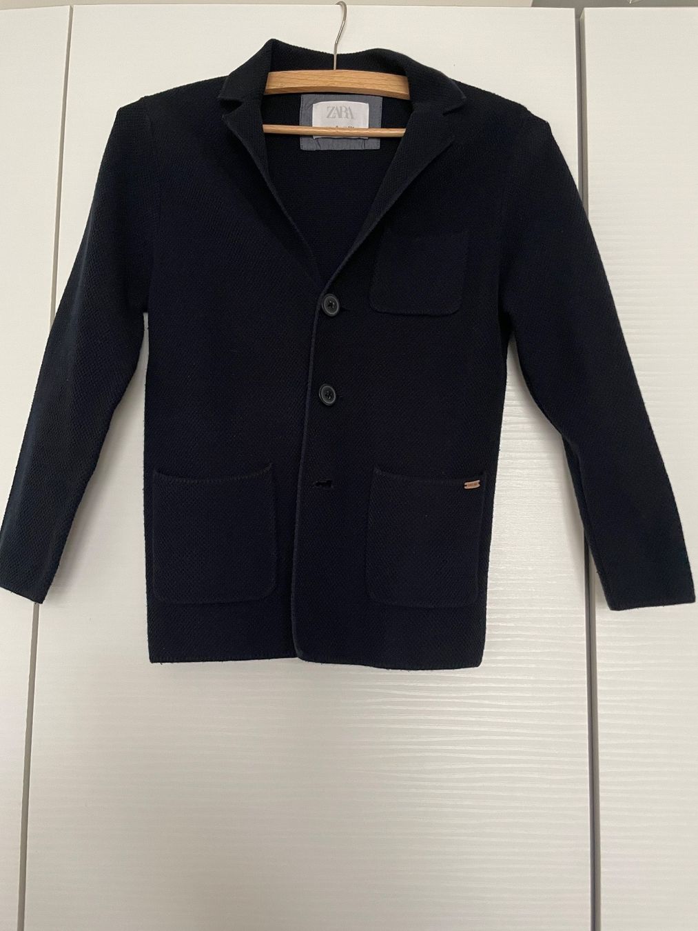 Zara Maglioni & Felpe: Zara Strickjacket Strickjacke Gr.134 – Usato da Wallisellen venduto da Rally68