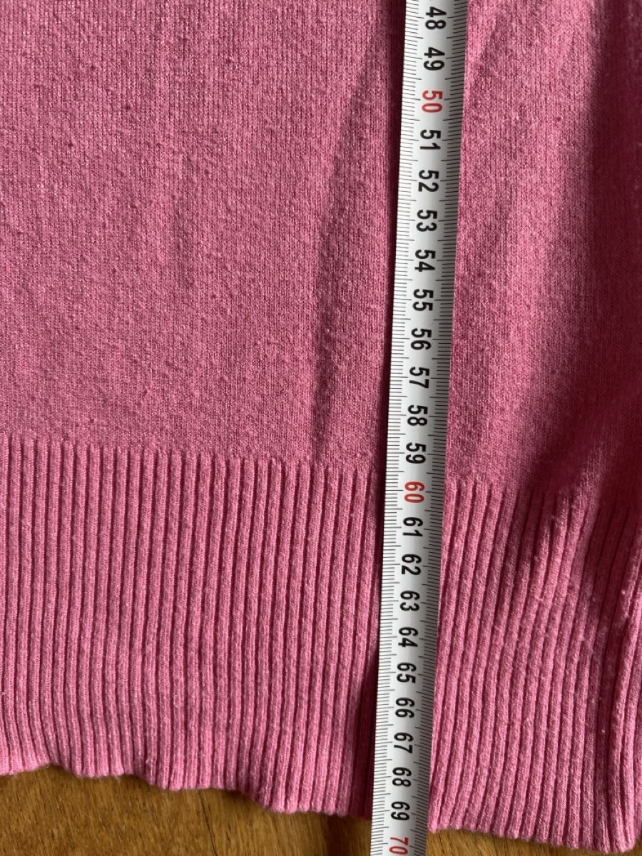 Pullover & Sweatshirts: Pullover V-Ausschnitt Rosa, Casablanca.M – Gebraucht aus Solothurn von Bobesch08 4