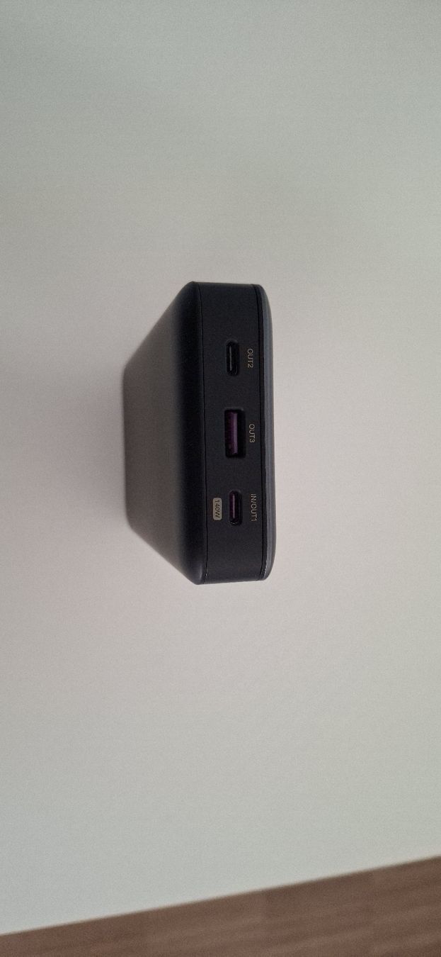 Ugreen Batterie: Ugreen Fast Charging Powerbank – Usato da Uster venduto da jon_nlx6 2