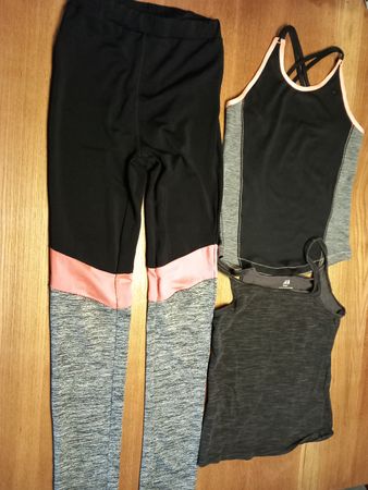vêtements de sport 128