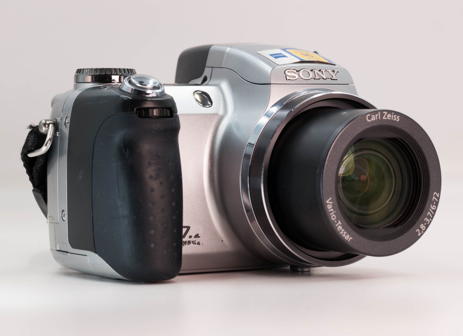 Sony Fotocamera: Sony DSC-H5 Digitalkamera / 12X Zoom – Usato da Thörishaus venduto da vintagger 5