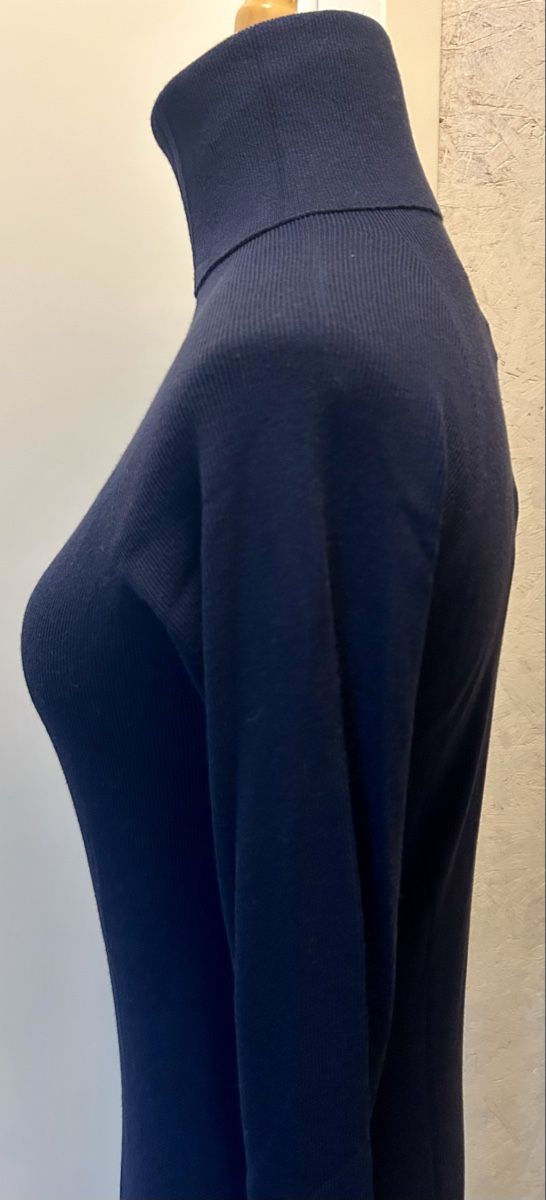 Pullover & Sweatshirts: Vicario cinque Rollkragen Pullover, Grösse XL, neu mit Etike – Neu und originalverpackt aus Oberhasli von anzis 2