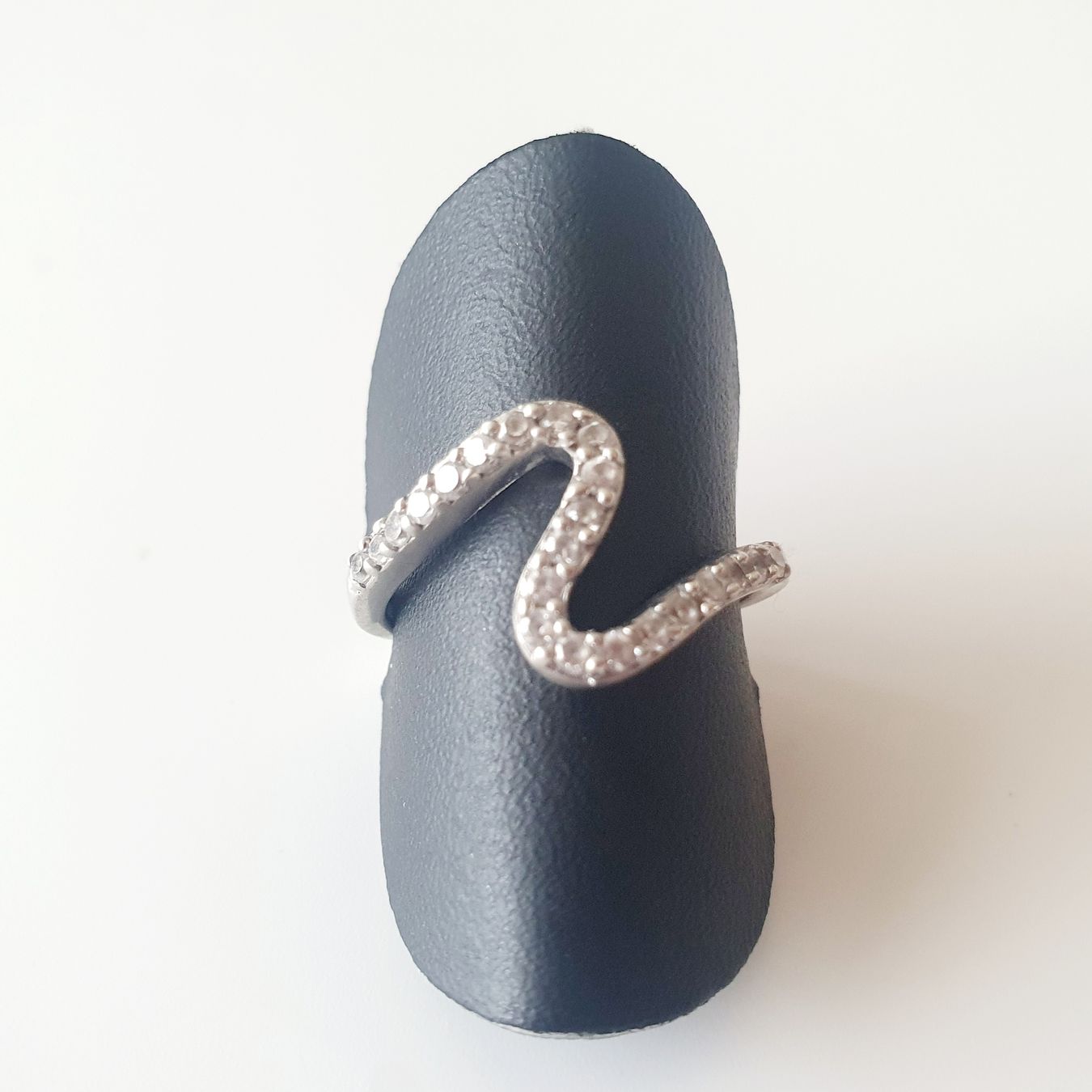 Anelli: Silber Ring 925 💍 mit Steinen, Grösse 17mm, – Usato da Kreuzlingen venduto da Wunderkiste123