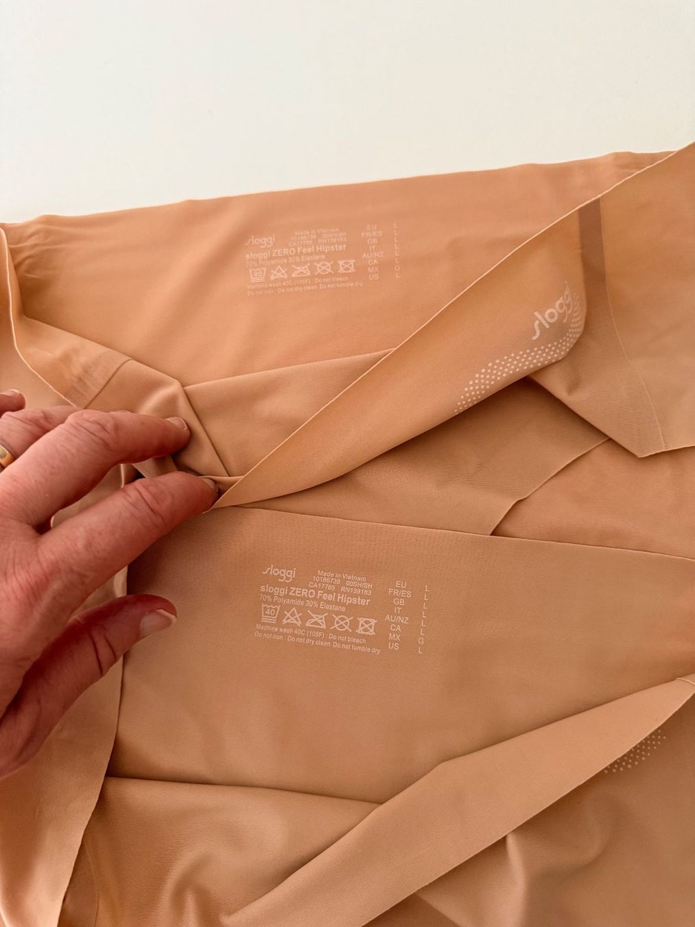 Sloggi Altra biancheria intima: SLOGGI, Hipster ZERO FEEL, Grösse L, 2 Stück in Hellbraun – Nuovo e nell'imballaggio originale da Rudolfstetten venduto da gst_g7xl 1