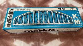 Märklin Bogenbrücke 7263 + Gleispackung 5192  ungebraucht