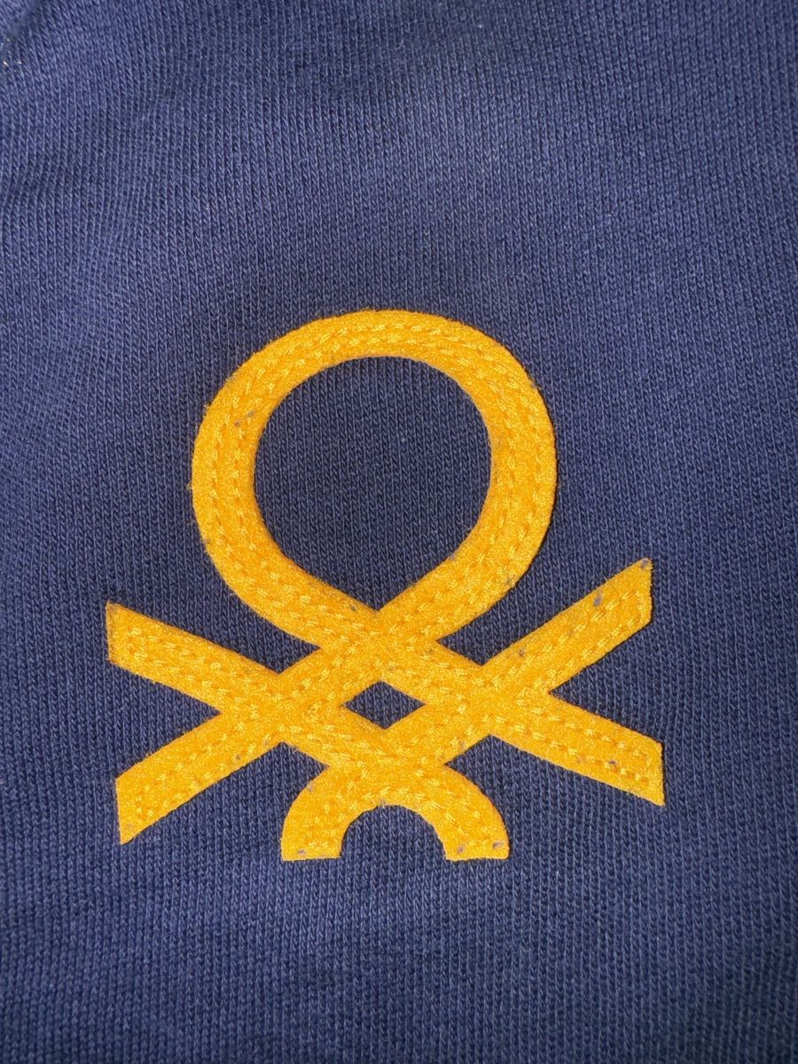 Benetton Pullover & Sweatshirts: Sweat Benetton – Neu und originalverpackt aus Cologny von PEACEANDLOVE 3