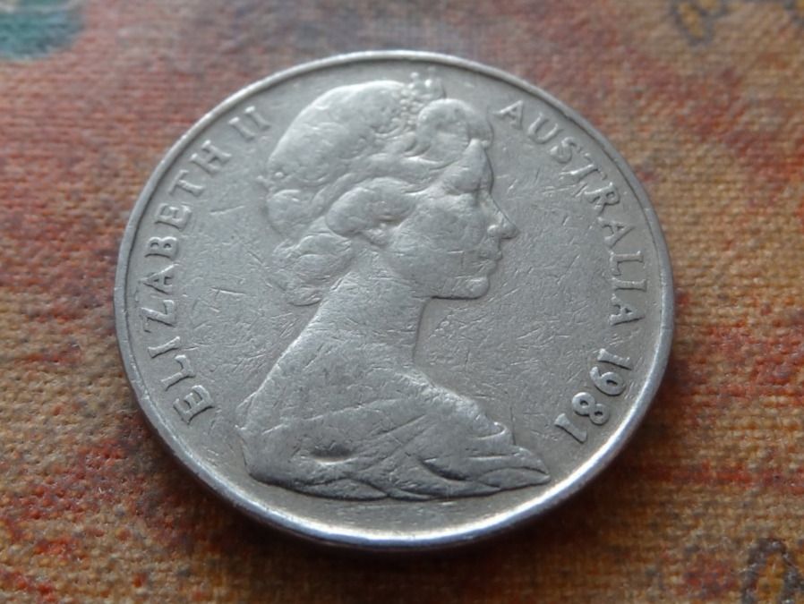 Toutes les monnaies: AUSTRALIA  10 Cents  1981 – D'occasion à Romanel-sur-Lausanne par Swift13 1