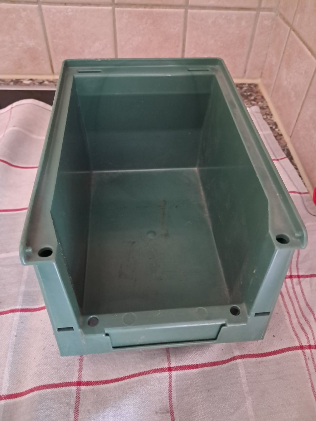 Altro per la casa: Grüne Lagerbox -Silafix – Usato da Wallisellen venduto da Cyberfuexli