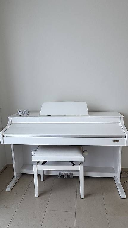 Strumenti musicali: Classic Cantabile DP-A410 – Usato da Wädenswil venduto da eleganza01