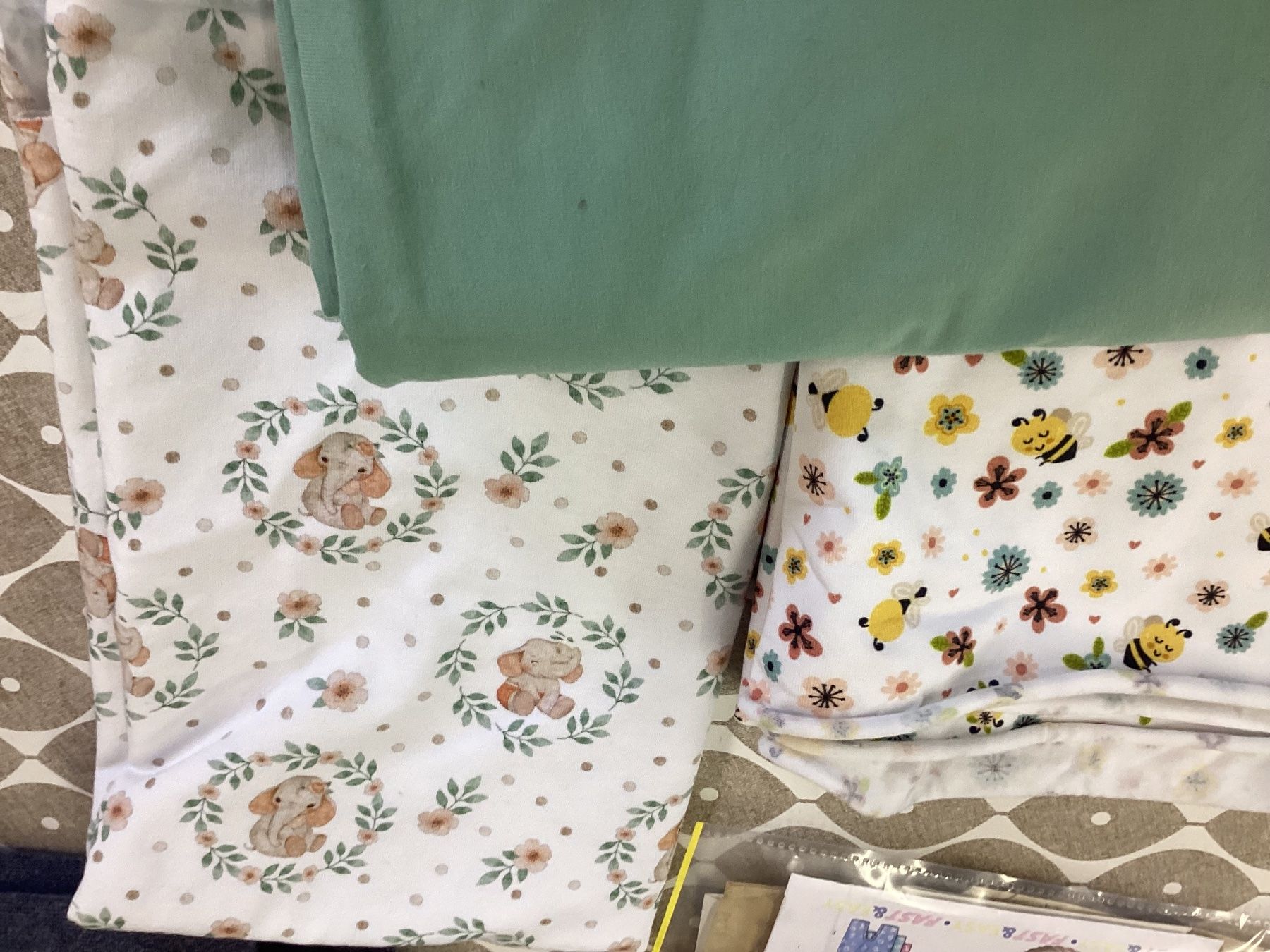 Stoffe: Stoffpaket Baby – Gebraucht aus Zürich von orella79 3
