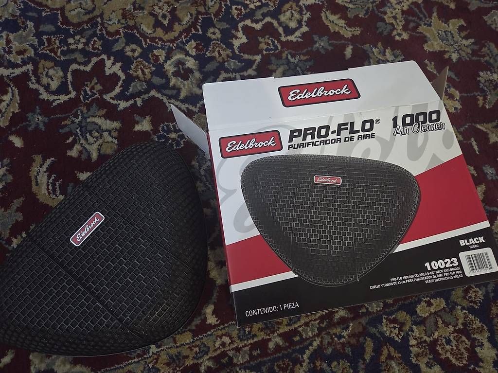 Tutti pezzi di ricambio auto: Edelbrock Triangle Air Cleaner – Usato da Schwyz venduto da y91mifi