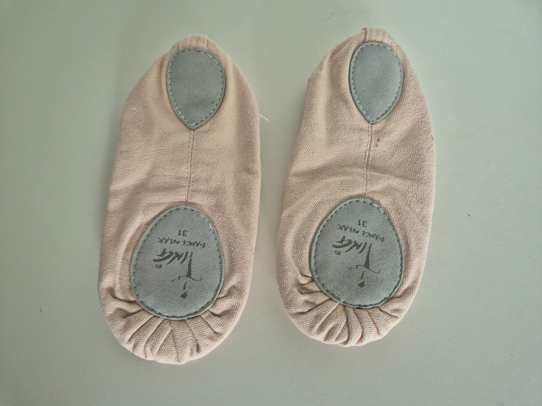 Schuhe für Mädchen: Ballettschuhe Ballettschläpchen Mädchen rosa Gr. 31 – Gebraucht aus Aarburg von NDK 1