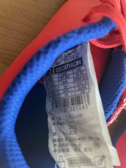 Decathlon Chaussures garçon: Fussball Noppen Schuh Gr. 29 – D'occasion à Zürich par Sonnenblume_65 4
