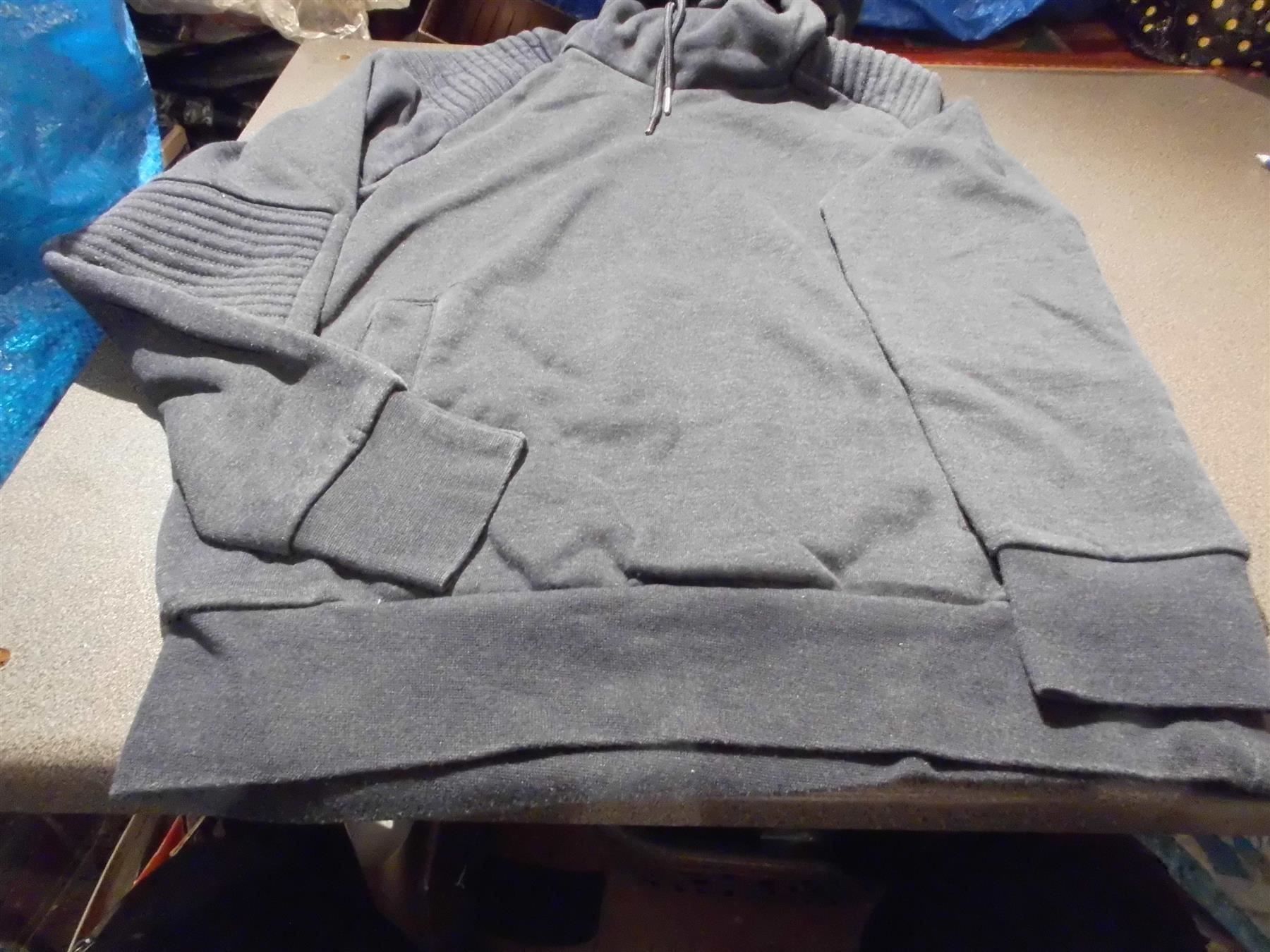 H&M Maglioni & Felpe: Pullover Grösse XS, H&M, langer Hals – Usato da Zürich venduto da abraxas1291