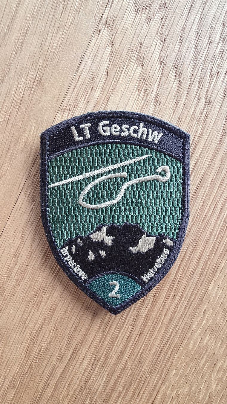 Schweizer Armee Placchette & Badge: Swiss Air Force Lufttransport abzeichen – Nuovo (secondo la descrizione) da Delémont venduto da GillMinn