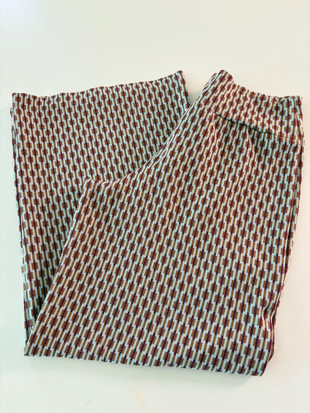 Pantaloni: NIŪ Hose Grösse S – Usato da Malans GR venduto da stoffmass 1