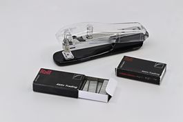 Schicker Hefter transparenter Griff und Schwarzer Boden