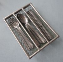 Puppen-Besteckset 9-tlg. in Drahtkorb Made Germany 1960er