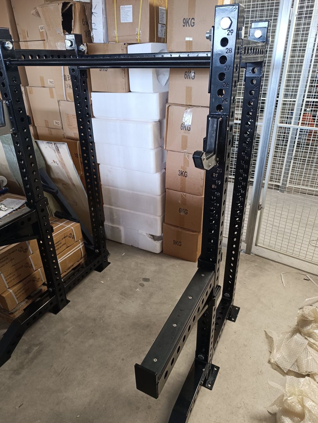 Hometrainer: Power rack 180 oder 220cm – Nuovo e nell'imballaggio originale da Volketswil venduto da Fsladek 1