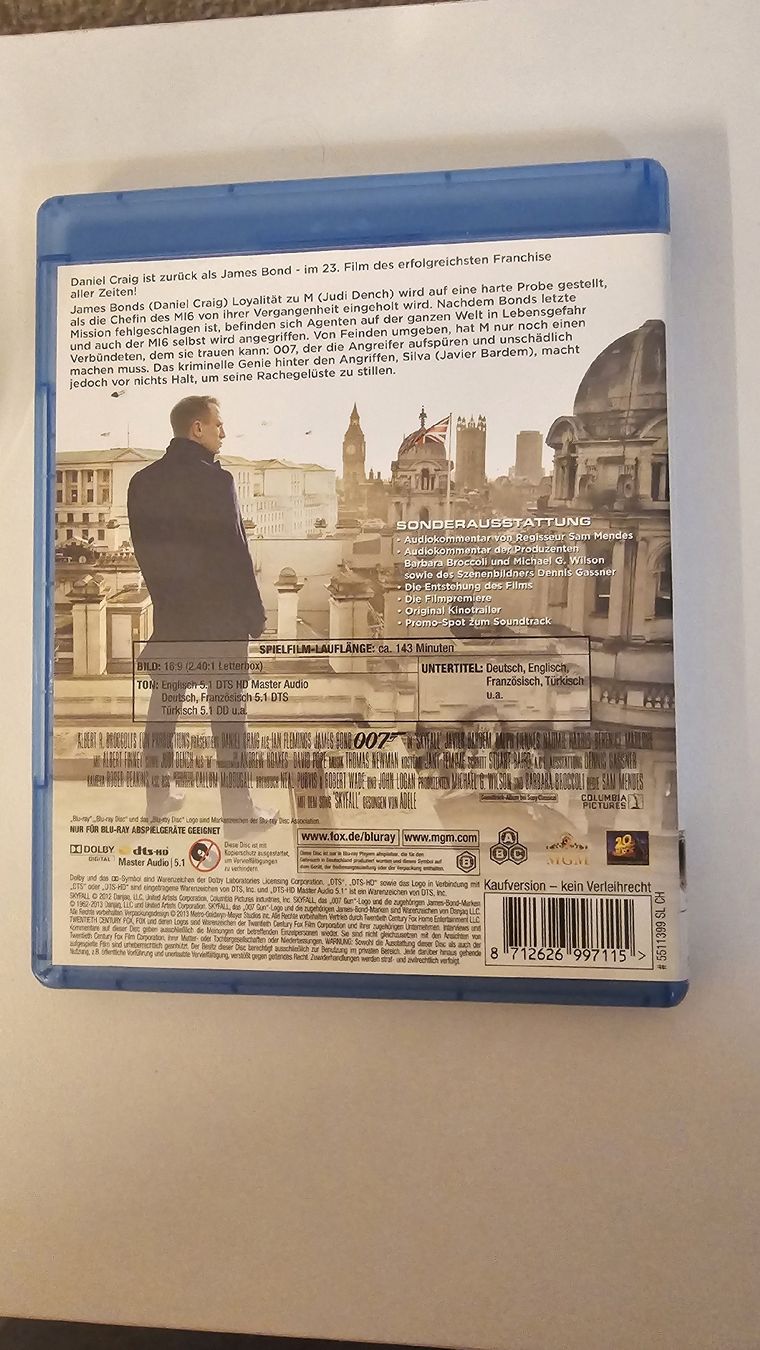 Tutti i DVDs: Blu-ray Skyfall 007 Daniel Craig – Usato da Biel/Bienne venduto da Luan_Flux_Com. 1