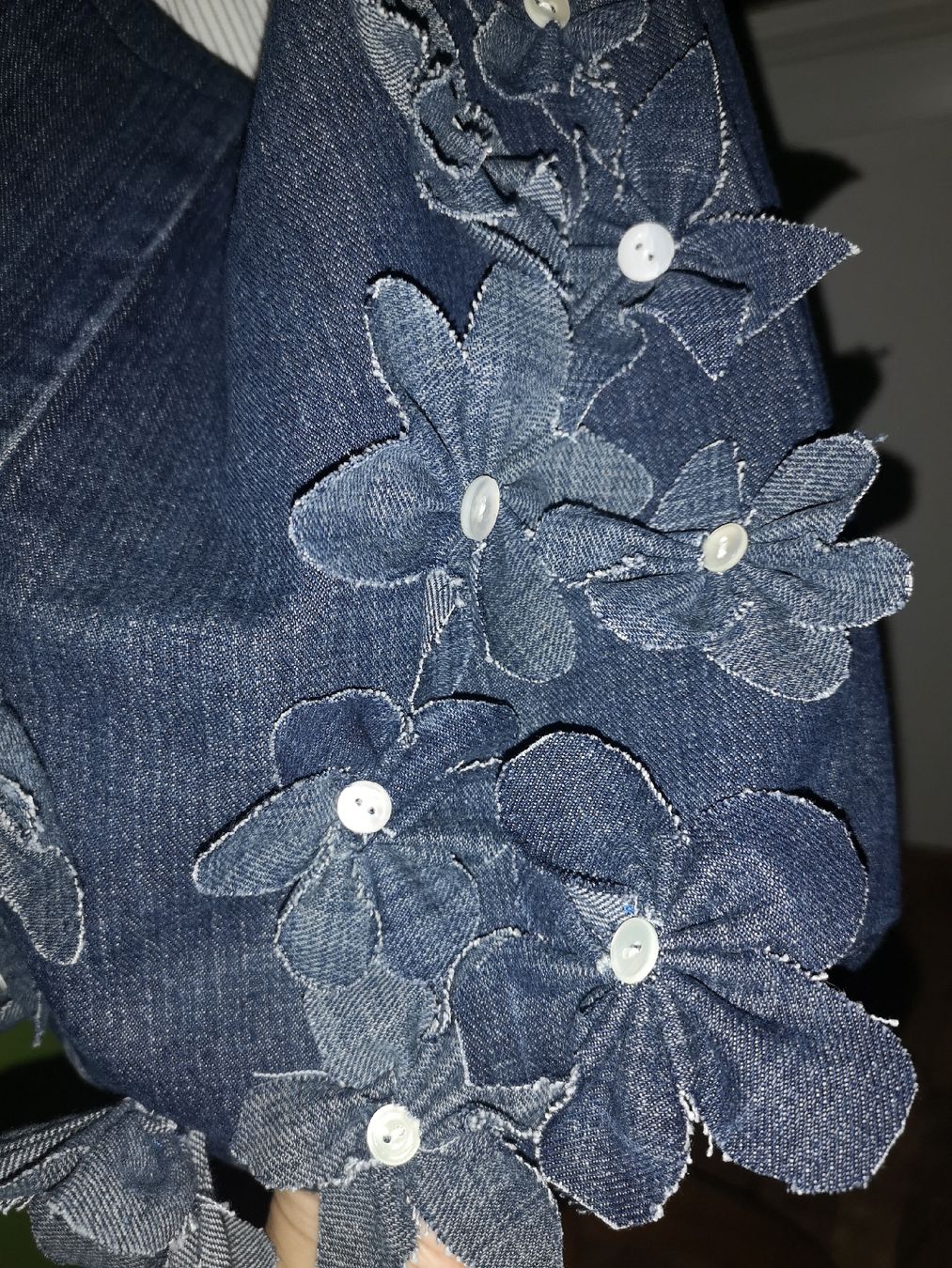 Sacs femmes: Fait main : sac fleuri en jean, doublé – Neuf (Voir description) à Fresens par nat_n8xd 3