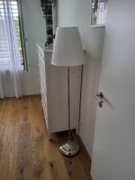 Stehlampe Metall weiss Schirm 155cm Höhe guter Zustand