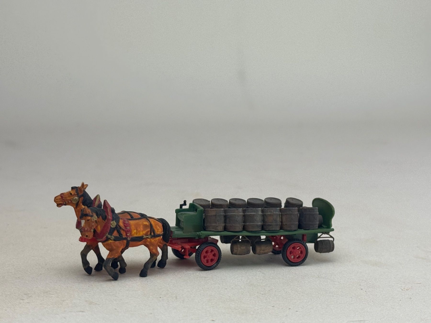 Preiser Trains électriques: VE1- Preiser Kutsche mit Fässern – D'occasion à Elm par Wikmtz