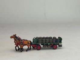 VE1- Preiser Kutsche mit Fässern