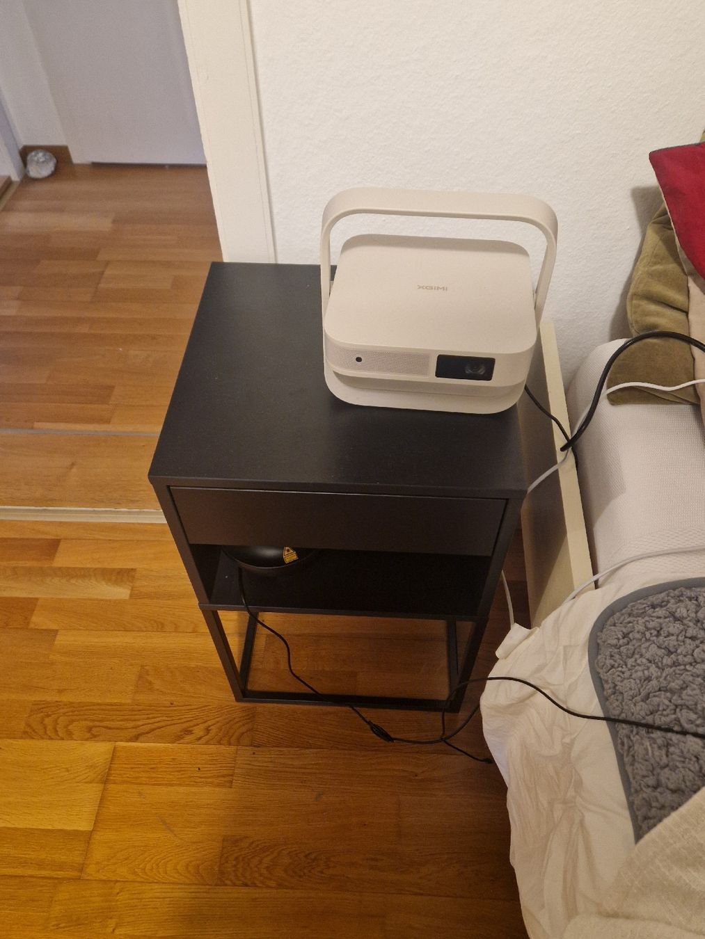Nachttische: Schwarzer Nachttisch Ikea – Gebraucht aus Dübendorf von Wal_mw6j 1