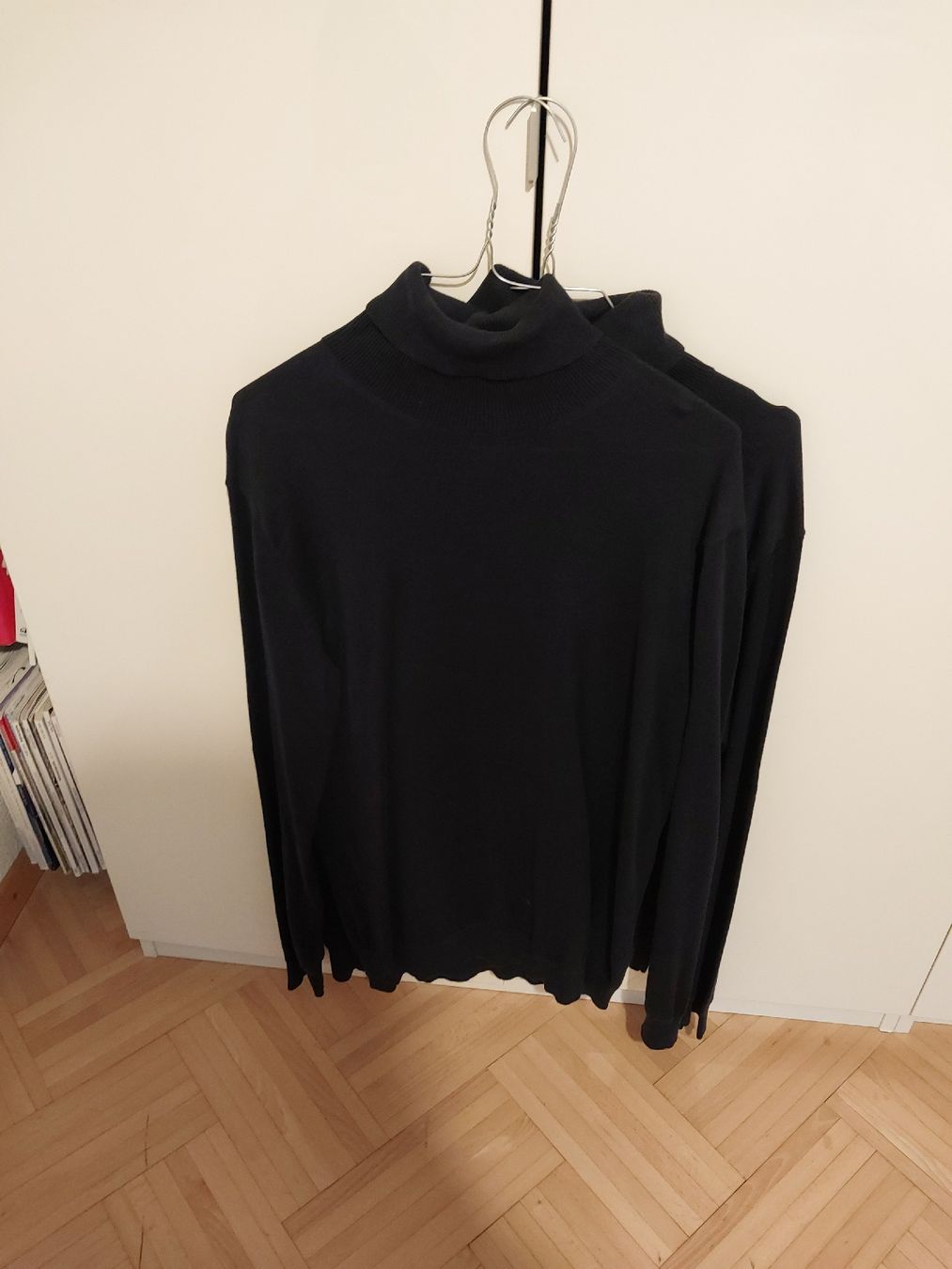Esprit Lotti di vestiti: 2×Esprit Rollkragenpullover Dunkelblau Gr. L 100% Baumwolle – Usato da Romanshorn venduto da SwissEnn 5