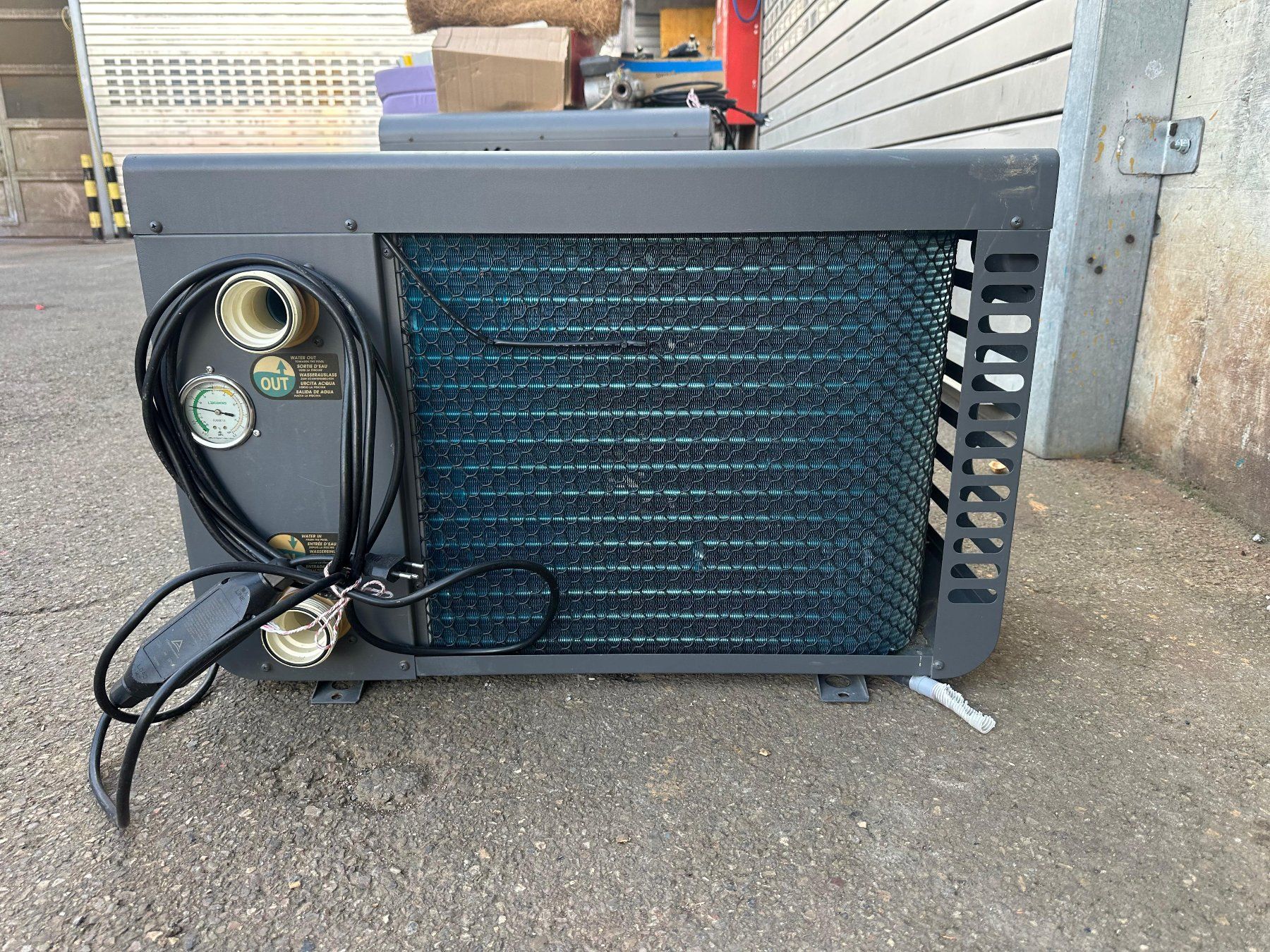 Radiatori: Poolex Silverline Mini Pool-Wärmepumpe | ab 1.- – Usato da Beckenried venduto da schlinggi1 1