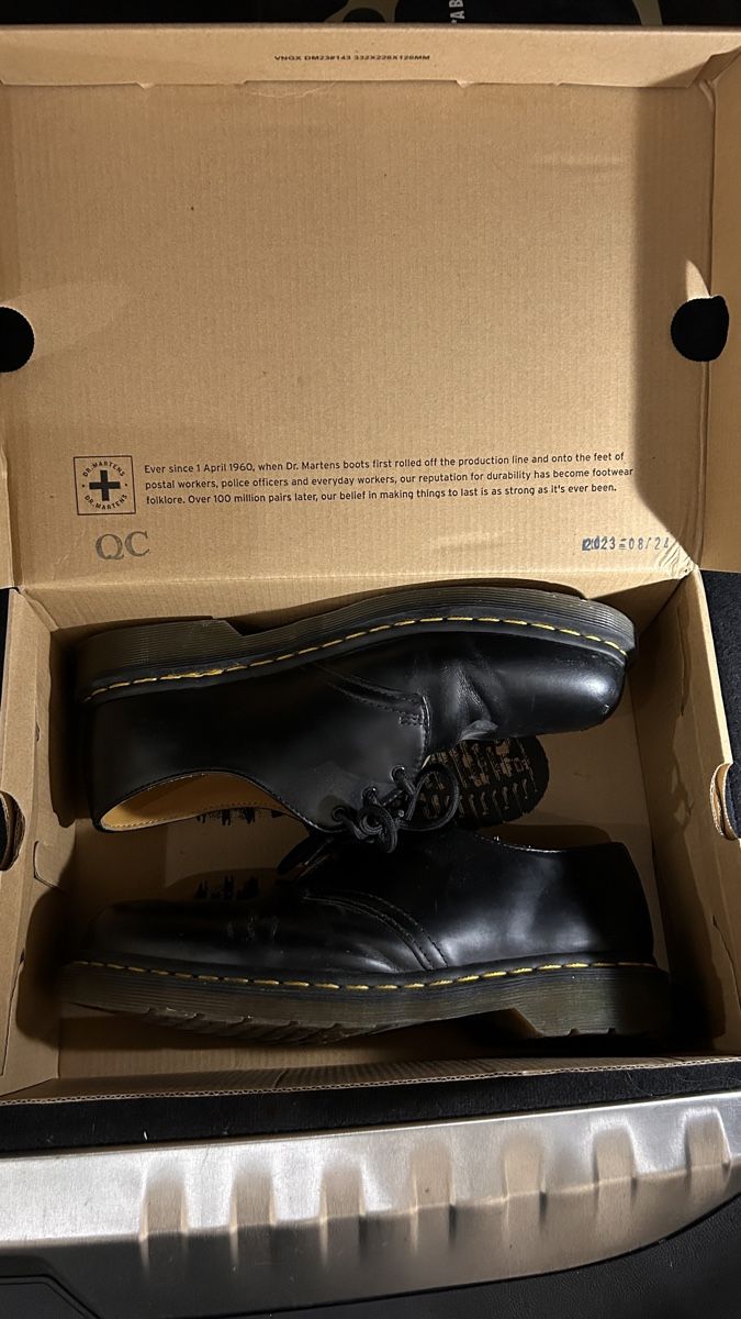 Dr. Martens Herrenschuhe: Dr. Martens – Gebraucht aus Balzers von suplery