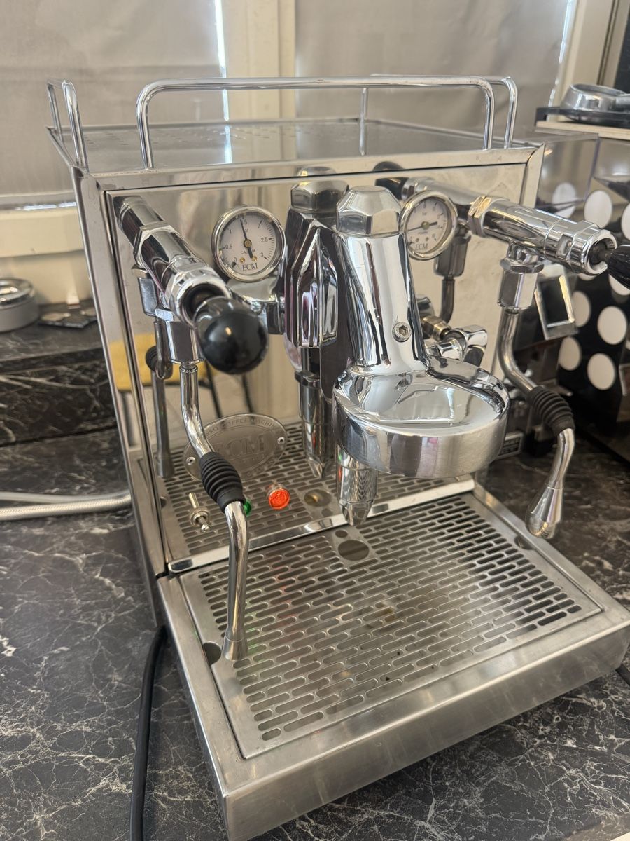 ECM Manufacture Kaffeemaschinen & Espressomaschinen: ECM Mechanike IV Profi – Gebraucht aus Nussbaumen AG von bar_cjc2 1