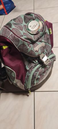 Schulranzen Ergobag Modell mit Blätterdesign guter Zustand