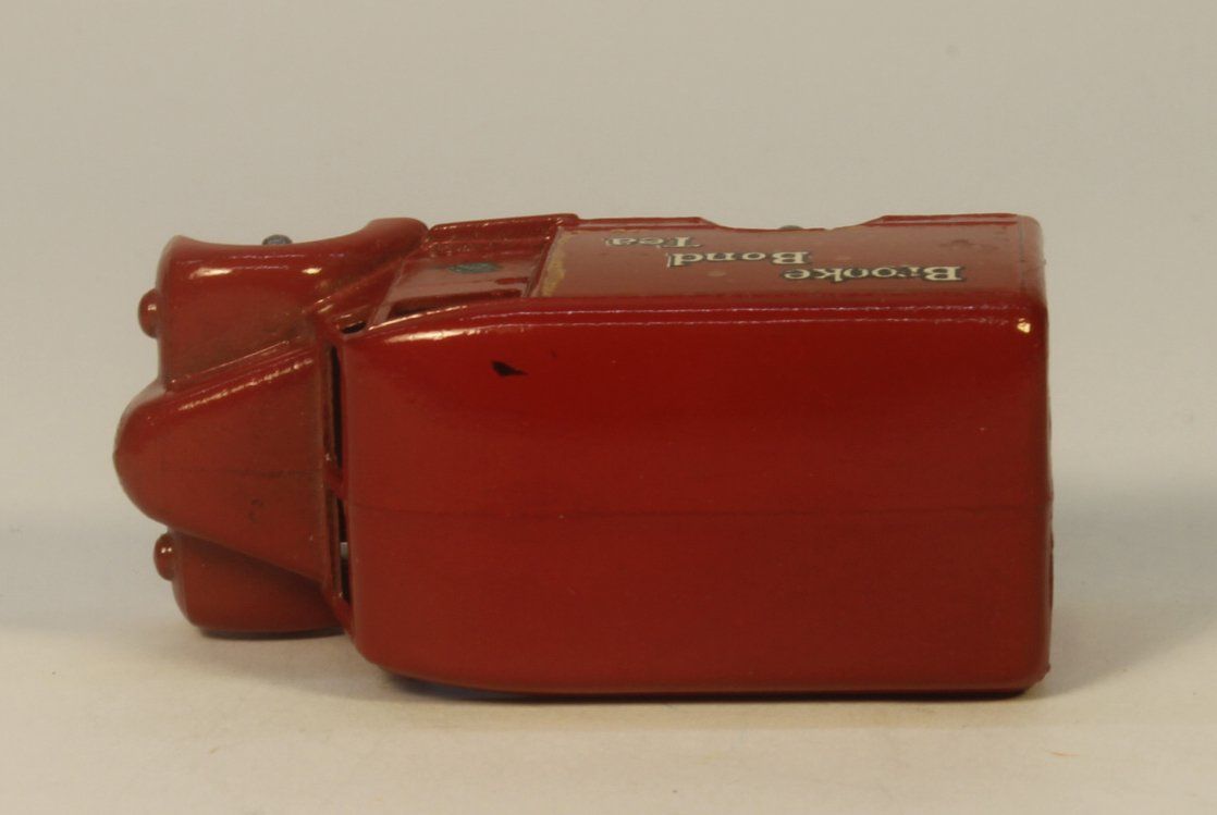 Matchbox Modellini d'auto: Matchbox Lesney 47A Trojan Van OVP – Usato da Zofingen venduto da Trukli58 4