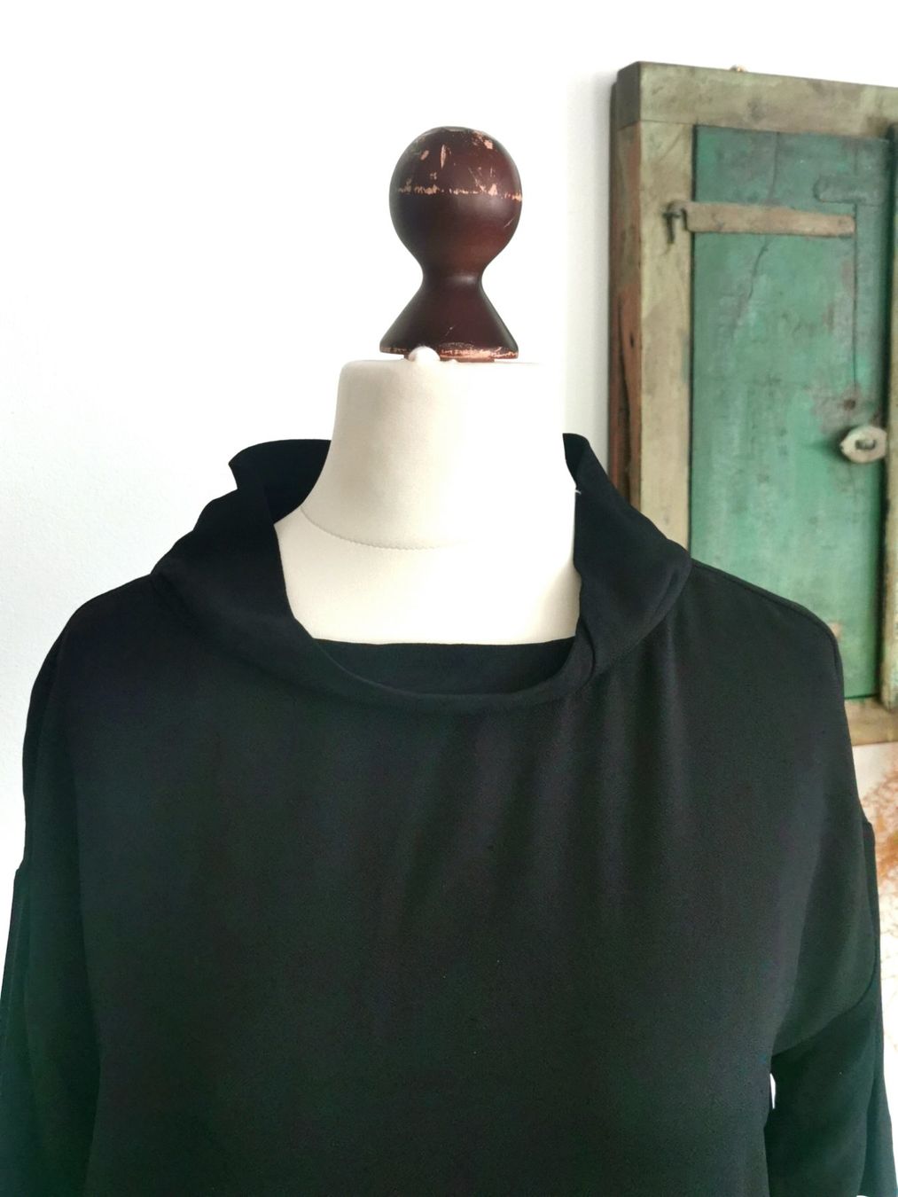 Cos Kleider: Cos tolles Kleid Gr. 34 oversized - M – Gebraucht aus gachnang von tibus1 1