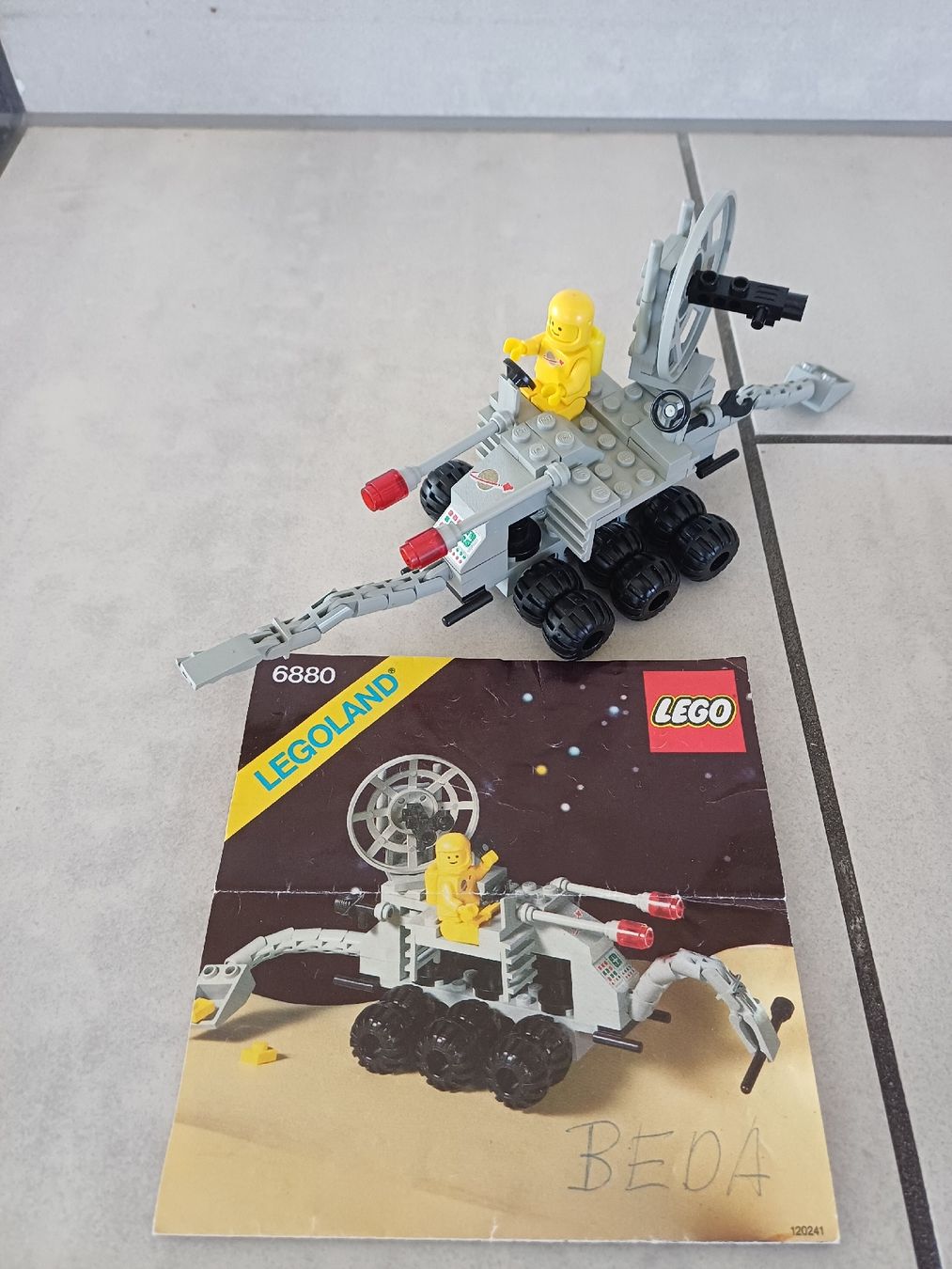 Legoland Kit di costruzioni: LEGO Space Set 6880 mit Bauanleitung – Usato da Egnach venduto da Matto01