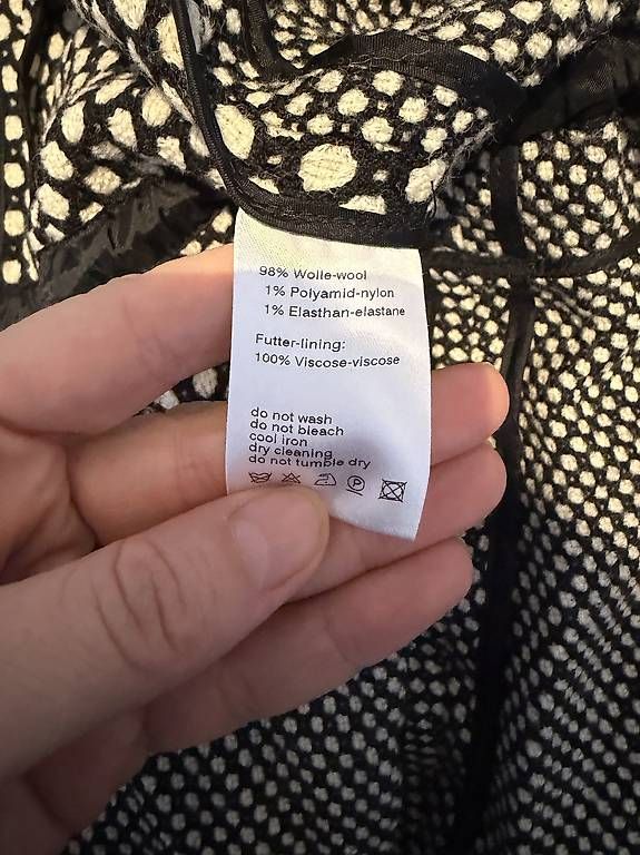 Jacken: Wool jacket – Gebraucht aus Pully von vik_2mrb 3