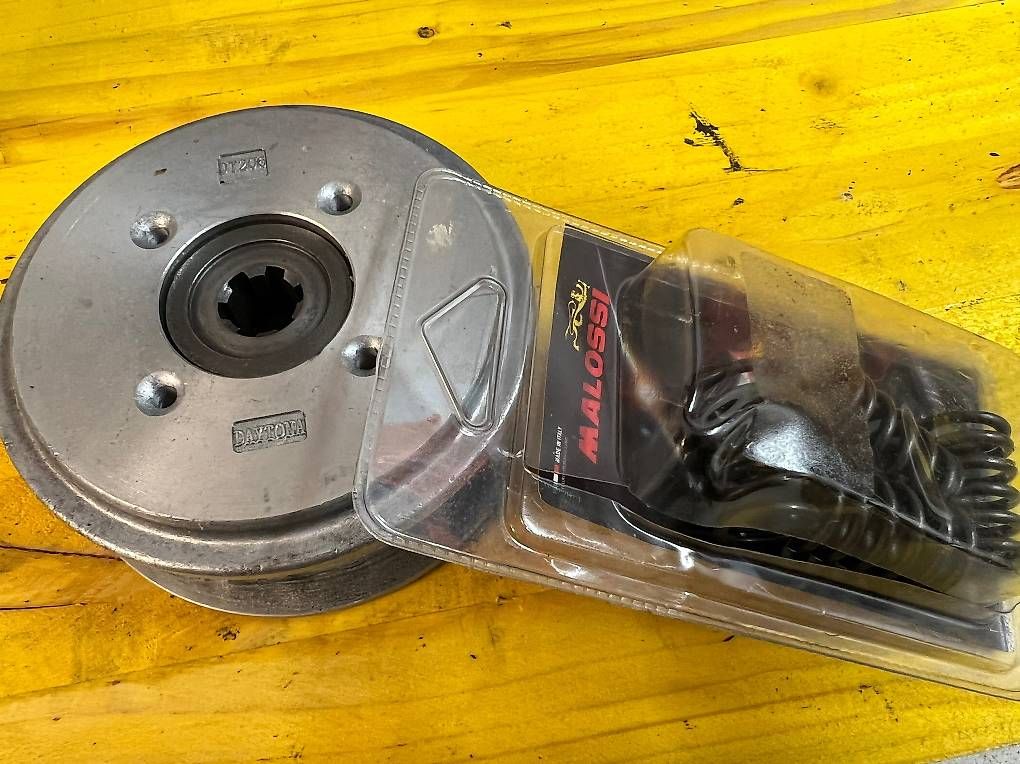 Mini Bike: Originale Kupplung Daytona anima V4 – Usato da Klingnau venduto da Canep87