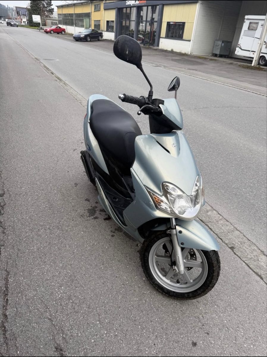 Yamaha Scooter: Roller – Usato da Oberbüren venduto da kou_xlm8 1