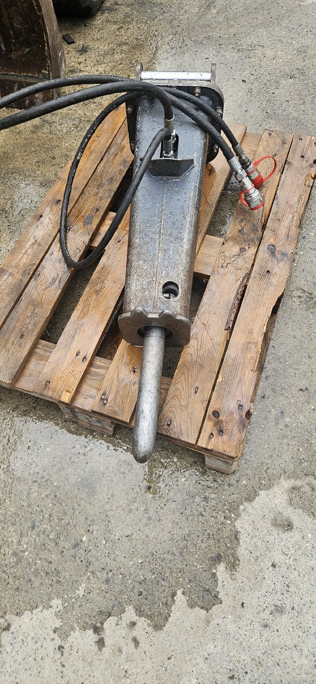 Alle Maschinen: Spitzhammer IHIMER SH950 – Gebraucht aus Rothenbrunnen von tschoerni01